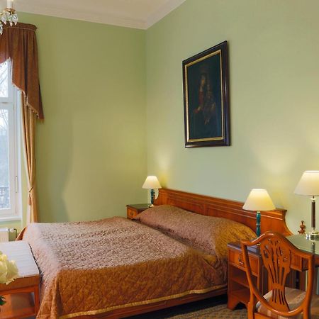 Bristol Vila Tereza Karlovy Vary Dış mekan fotoğraf