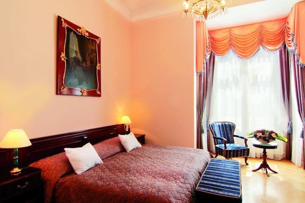 Bristol Vila Tereza Karlovy Vary Dış mekan fotoğraf